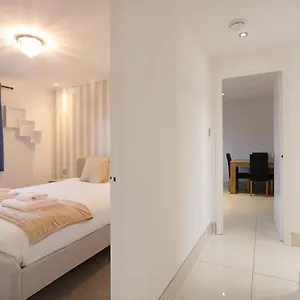 Apartment The South Maybury, Edinburgh