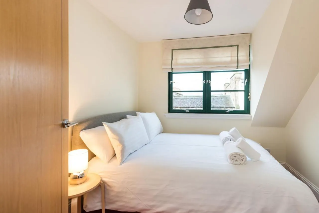 3C Dublin Street Villa Edinburgh 0*,